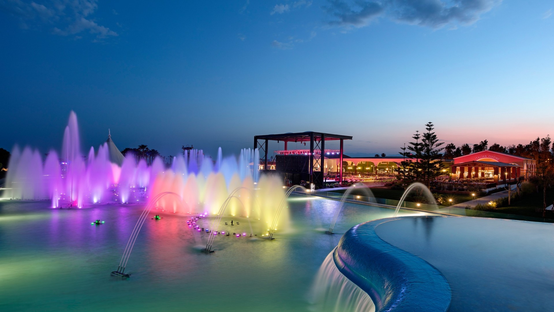 Titanic Mardan Palace